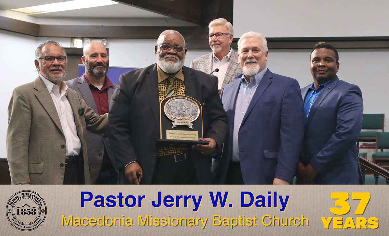 Longtenured pastors in San Antonio area recognized